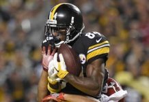 Mike Tomlin Steps Down as Steelers Coach, Ending 19-Year Run