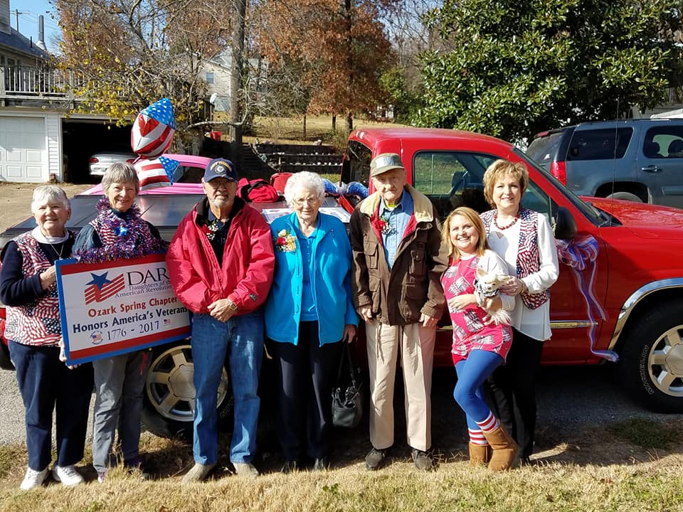 veterans day parade 2017 dar