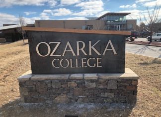 Dr. Brooks Blevins to Speak at Ozarka College Melbourne Campus