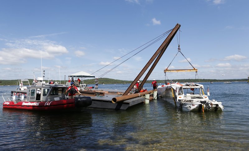 NTSB: Recordings show change in weather before boat 