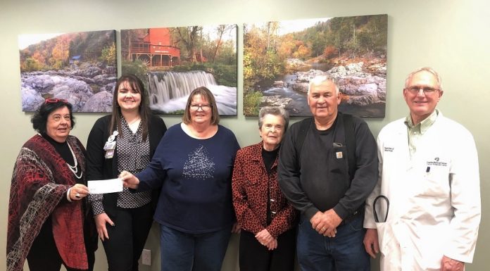 First Christian Church holds pie auction for cancer patients