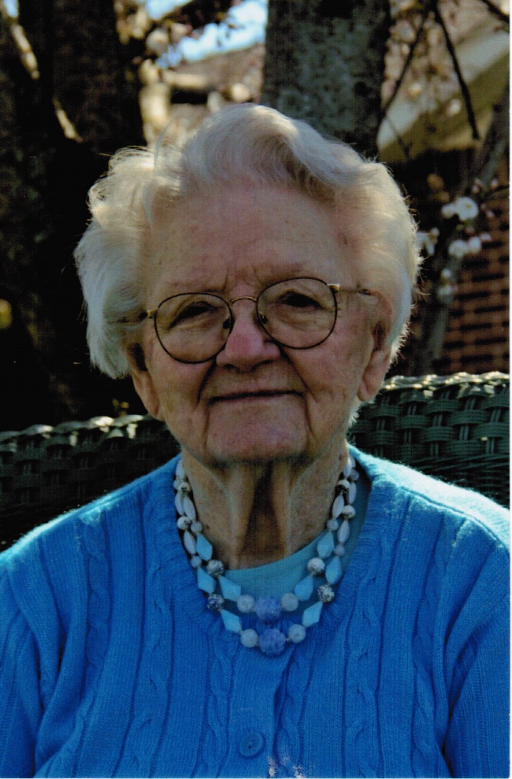 Dorothy L. Richards Ozark Radio News