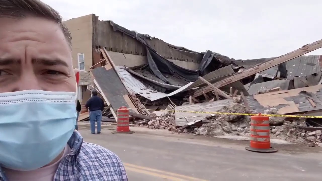 Building collapses in Willow Springs Ozark Radio News