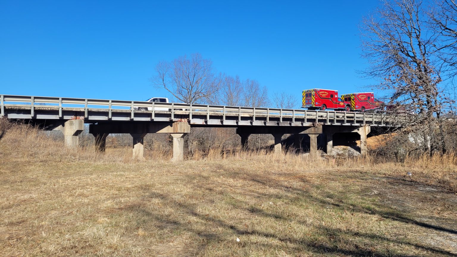 U.S. Route 63 near Brandsville Reduced for Bridge Maintenance Ozark