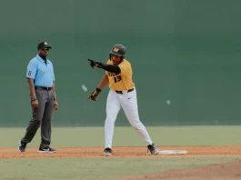 Baseball Completes Sweep of New Haven with Third-Straight Run-Rule Win