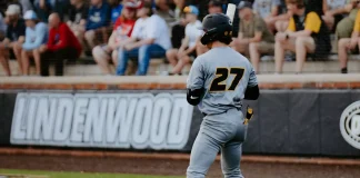 Baseball Drops Midweek Contest at Lindenwood