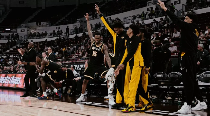 Men’s Basketball Opens March at Oklahoma